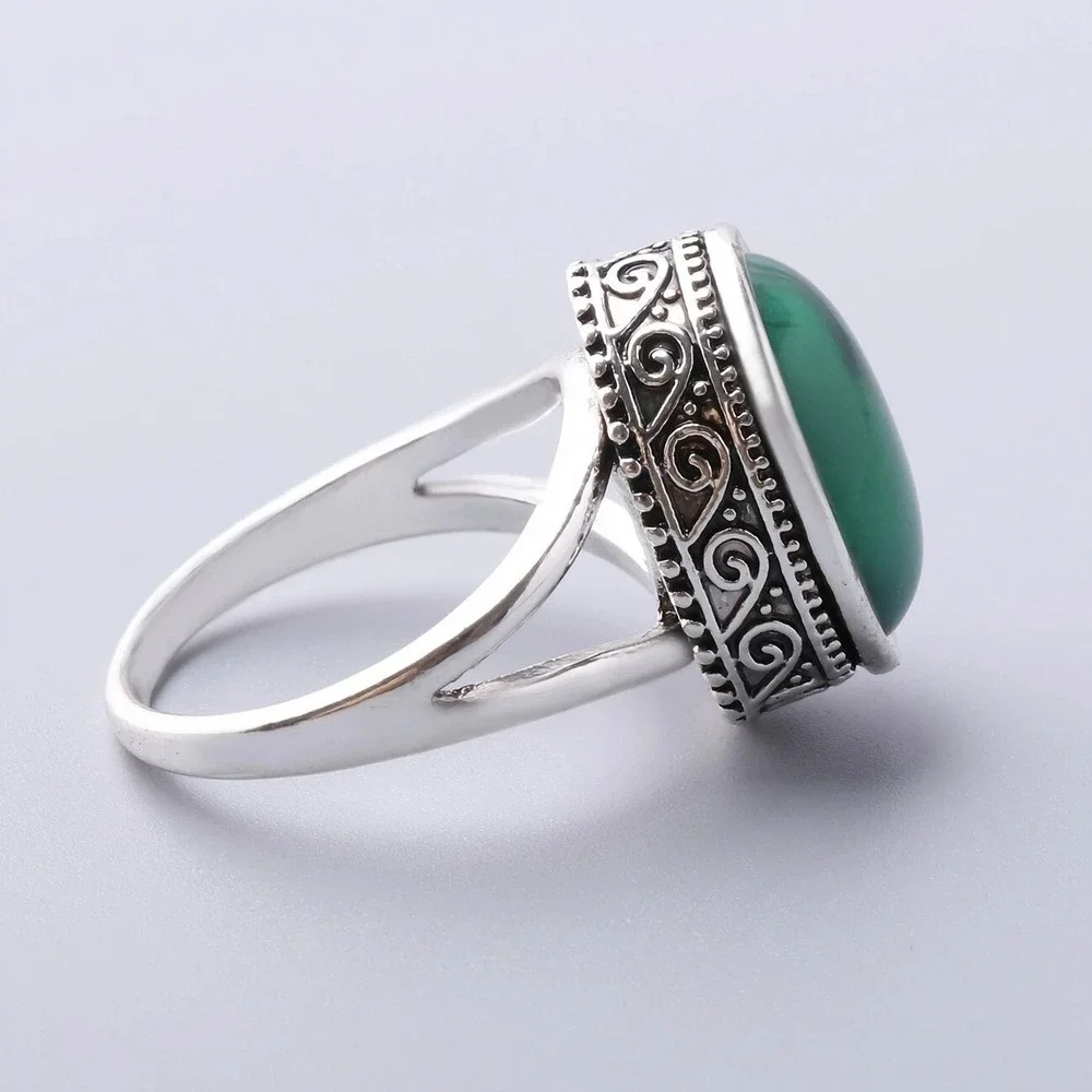 Boutique Plus oval malachite